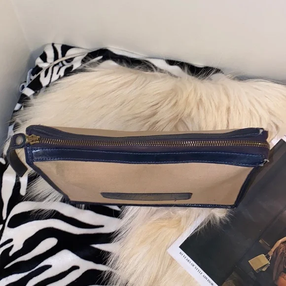 Paco Rabanne Paris wristlet - Picture 10 of 12